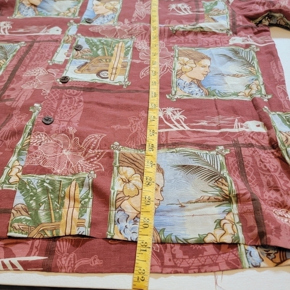 Bermuda Bay XXL 100% silk Hawaiian button down shirt. Wood Buttons - Picture 4 of 6